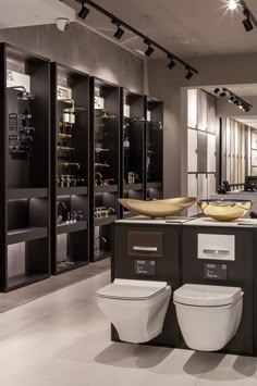 Bathroom Accesories sanitaryware collection